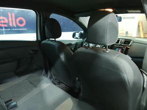 RENAULT SANDERO - foto 16