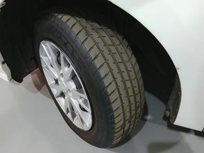 RENAULT SANDERO - foto 20