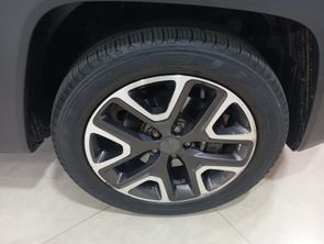 JEEP RENEGADE - foto 17