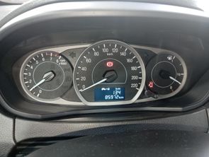 FORD KA - foto 9