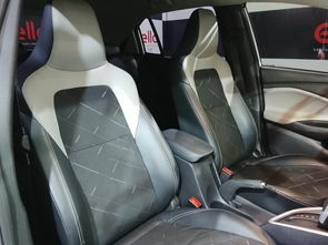 CHEVROLET ONIX - foto 18
