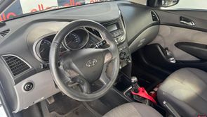 HYUNDAI HB20S - foto 12