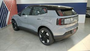 VOLVO EX30 - foto 4