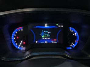 TOYOTA COROLLA CROSS - foto 8