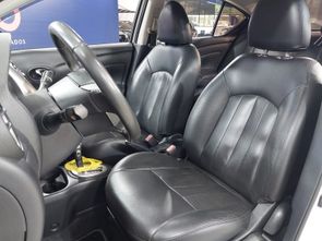NISSAN VERSA - foto 10