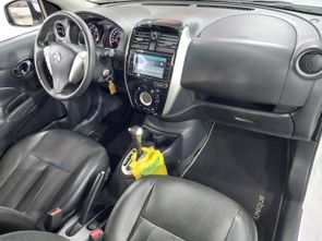 NISSAN VERSA - foto 17