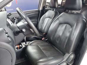 NISSAN VERSA - foto 12
