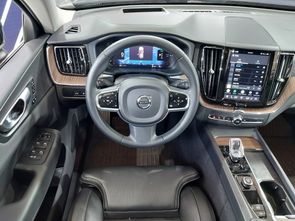 VOLVO XC60 - foto 9