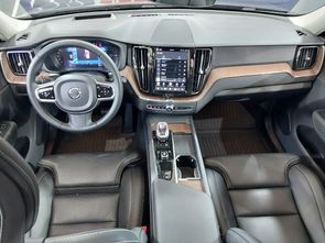 VOLVO XC60 - foto 10