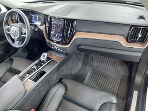 VOLVO XC60 - foto 16