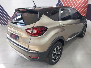 RENAULT CAPTUR - foto 6