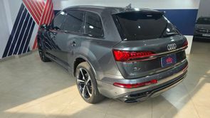 AUDI Q7 - foto 4